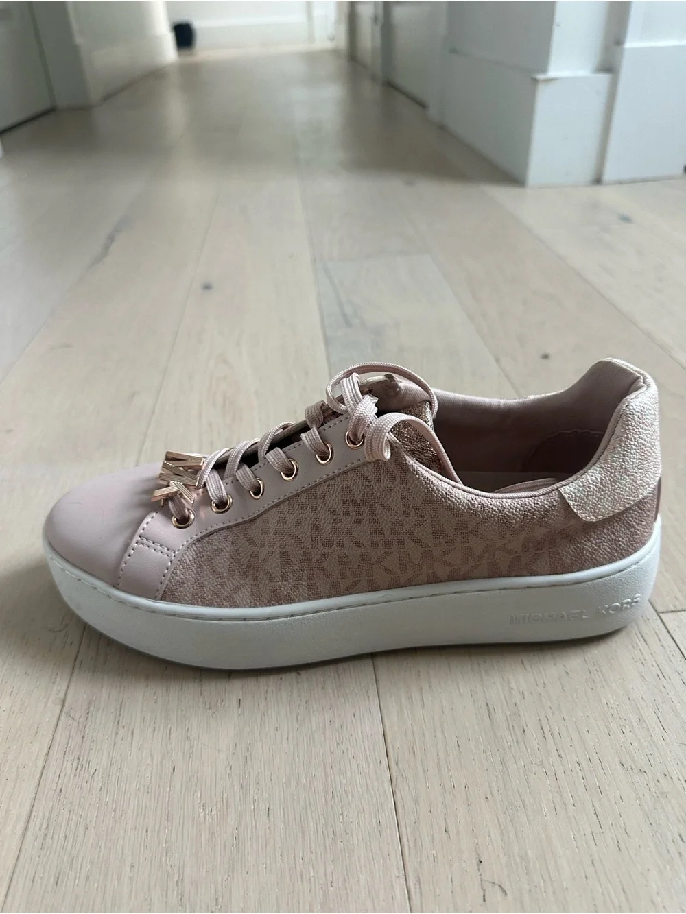 Michael Kors Sneakers